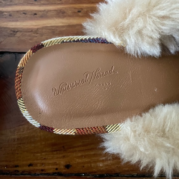 Colorful boho flats! Fun, maximalist and easy to slip on! - Picture 3 of 4